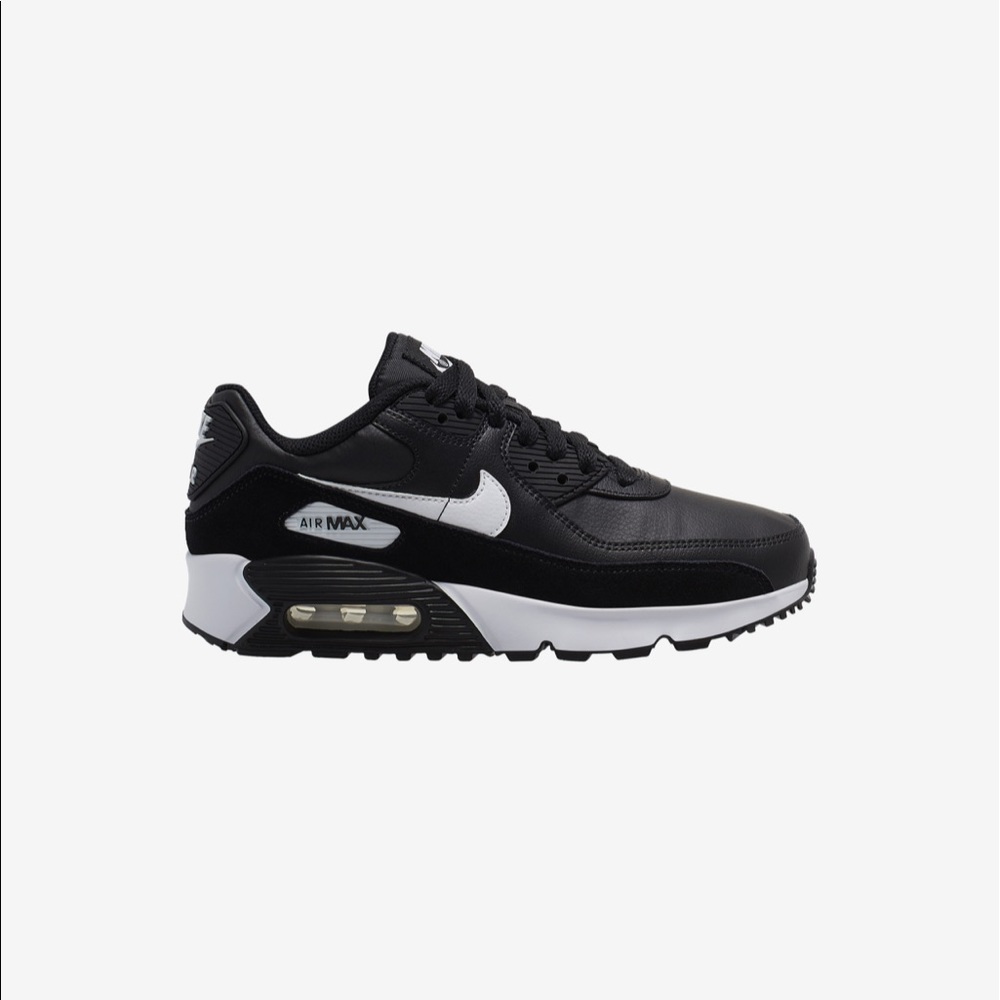 Nike Air Max 90 Boys’ Grade School Black/White/Black size 6.5 (womens’ 9)